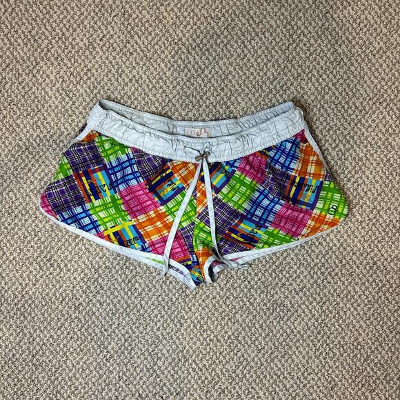 Vintage y2k low rise colorful rainbow plaid surfy mini board swim shorts - Picture 1 of 8